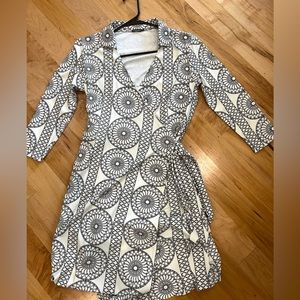 New Condition J McLaughlin Wrap Dress